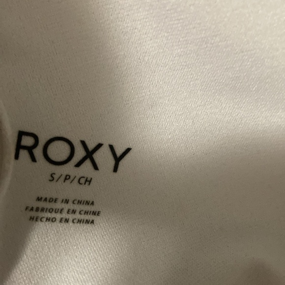 Roxy Bikini - Picture 3 of 6